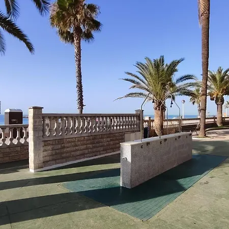 Playa Y Piscina * Cambrils